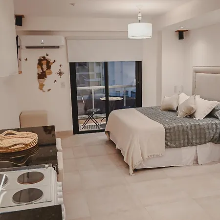 Alcazar Suites Premium Salta Room photo